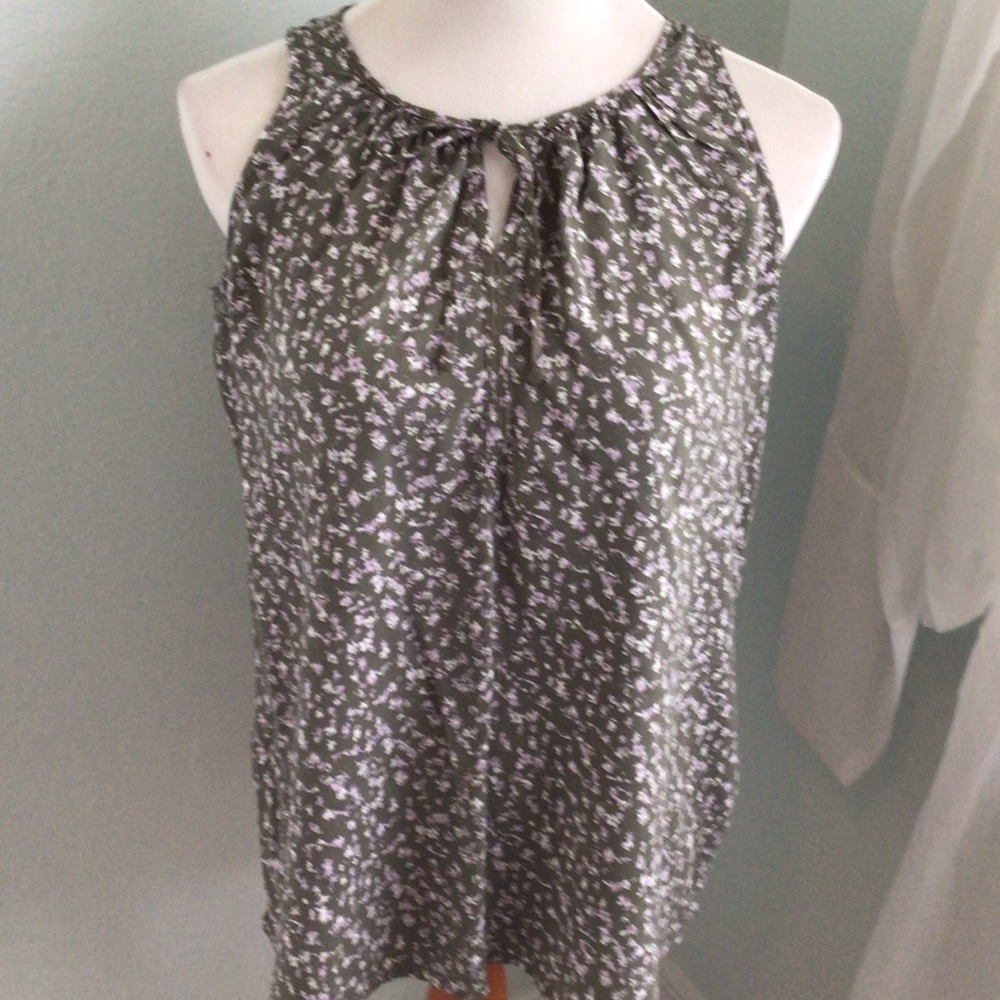 Sonoma - Sleeveless Olive Floral Keyhole Women's Top